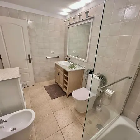 Sunny Terrace & Pool Playa de las Americas (Tenerife)