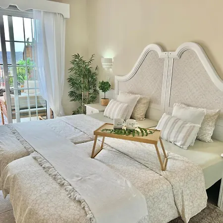 Sunny Terrace & Pool