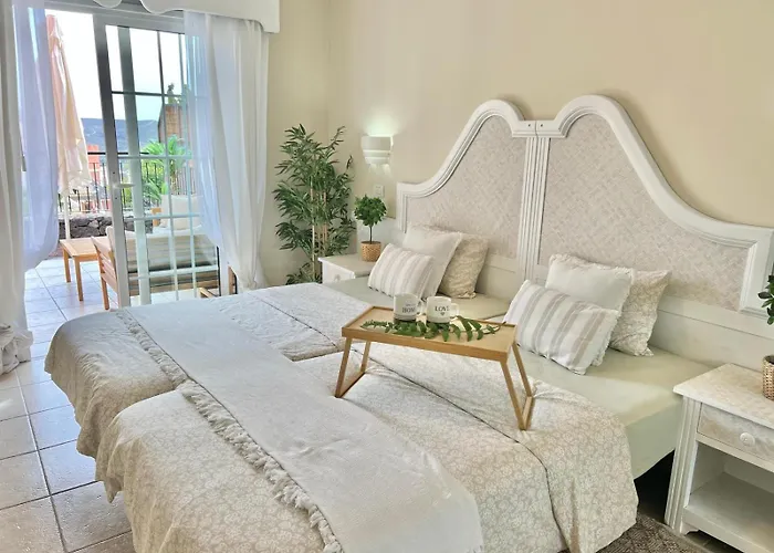 Sunny Terrace & Pool